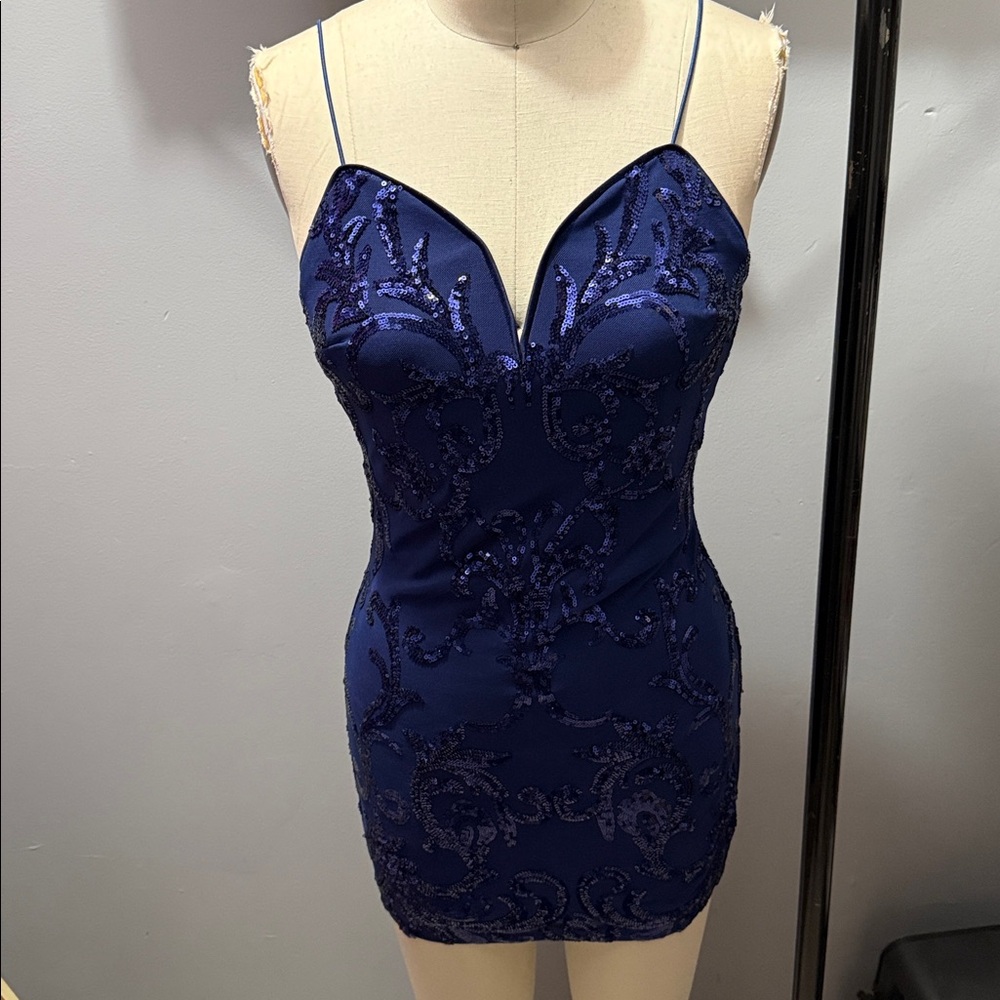 Elegant Blue Sequin Dress